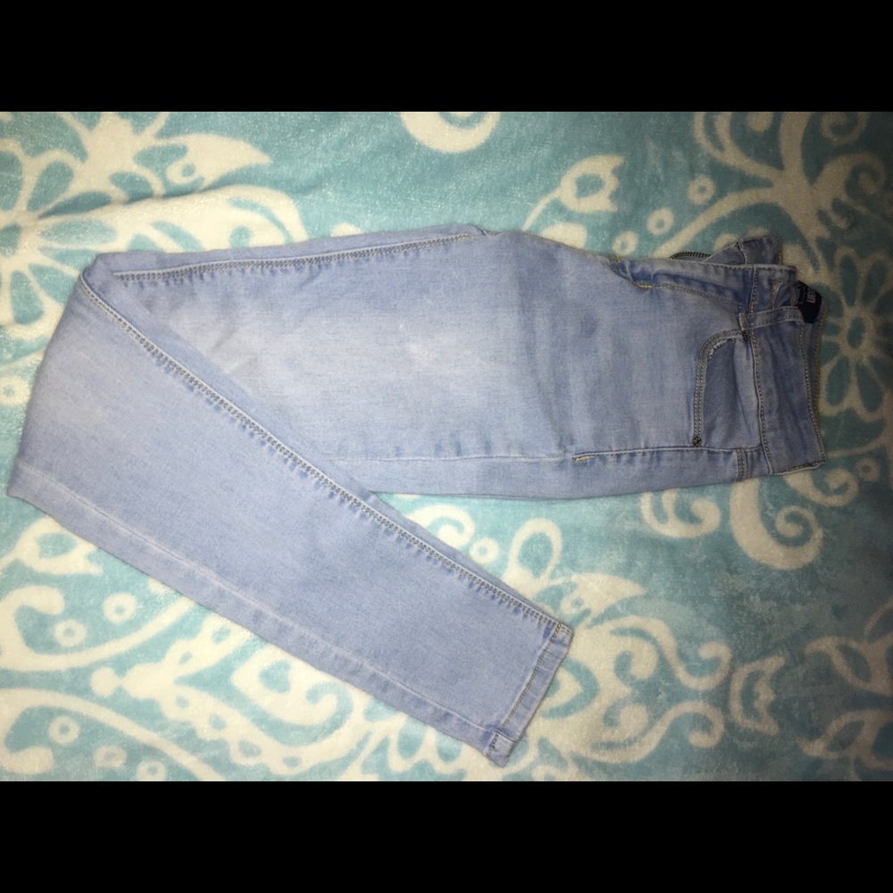 Skinny jeans